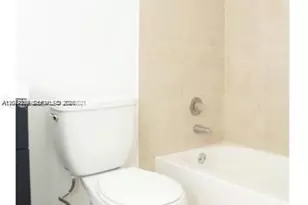 9365 Fontainebleau Blvd, Miami, FL 33172 - Photo 14