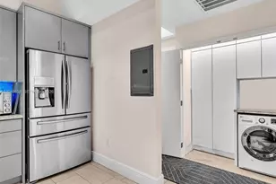 2901 S Bayshore Dr, Miami, FL 33133 - Photo 12