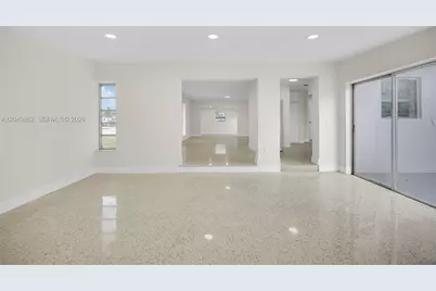 1380 W 60th Ter, Hialeah, FL 33012 - Photo 34