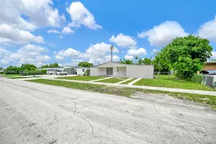 1380 W 60th Terrace, Hialeah, FL 33012 - Photo 42