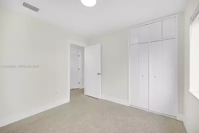 1380 W 60th Ter, Hialeah, FL 33012 - Photo 14