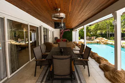 7255 SW 126th St, Pinecrest, FL 33156 - Photo 10