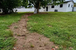 11820 SW 223rd St, Miami, FL 33170 - Photo 24