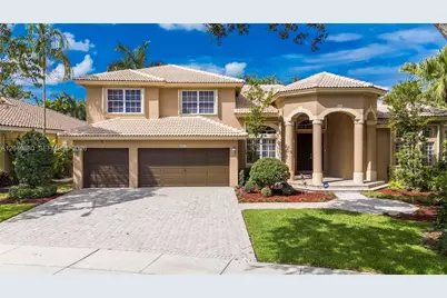 1811 NW 168th Ave, Pembroke Pines, FL 33028 - Photo 1