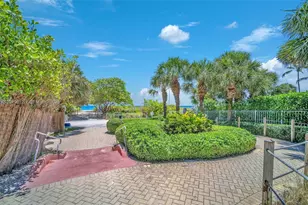 9499 Collins Ave, Surfside, FL 33154 - Photo 22