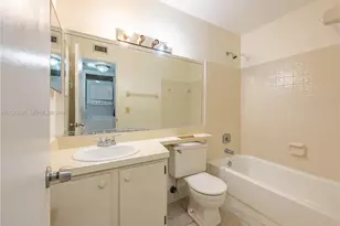 3135 S Carambola Cir S, Coconut Creek, FL 33066 - Photo 22
