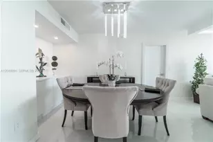 20515 E Country Club Dr, Aventura, FL 33180 - Photo 16