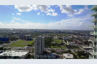 1800 N Bayshore Dr #3310, Miami, FL 33132 - Photo 2