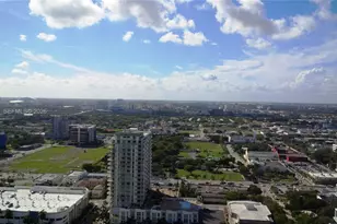 1800 N Bayshore Dr, Miami, FL 33132 - Photo 2