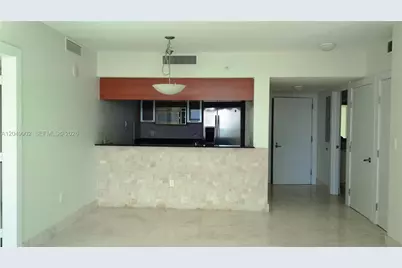 1800 N Bayshore Dr #3310, Miami, FL 33132 - Photo 4