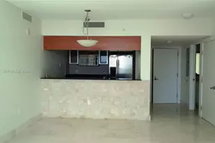 1800 N Bayshore Dr, Miami, FL 33132 - Photo 4