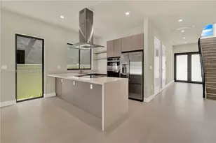 2889 SW 35th Ave, Miami, FL 33133 - Photo 8
