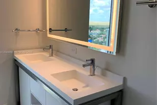 2000 W Metropica Way, Sunrise, FL 33323 - Photo 14