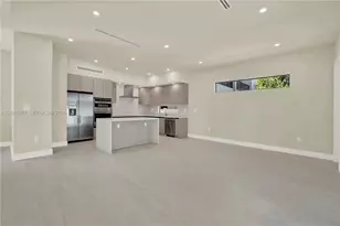 3437 SW 29th St, Miami, FL 33133 - Photo 8