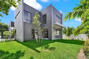 3437 SW 29th St, Miami, FL 33133 - Photo 38