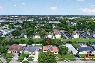 130 NW 78th Ave, Pembroke Pines, FL 33024 - Photo 40