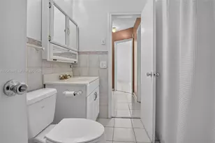 130 NW 78th Ave, Pembroke Pines, FL 33024 - Photo 20