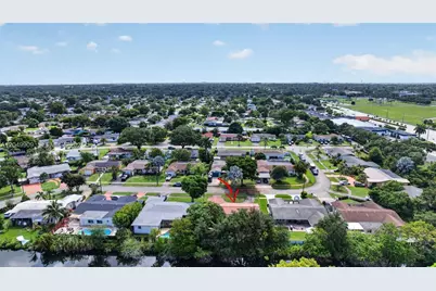 130 NW 78th Ave, Pembroke Pines, FL 33024 - Photo 44