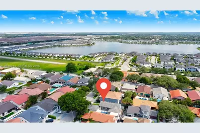 15241 NW 89th Ave, Miami Lakes, FL 33018 - Photo 16