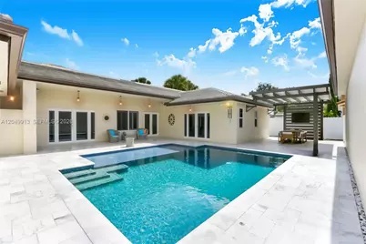 15241 NW 89th Ave, Miami Lakes, FL 33018 - Photo 12