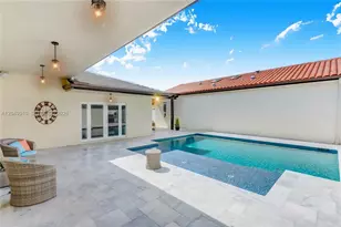 15241 NW 89th Ave, Miami Lakes, FL 33018 - Photo 12