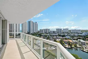 16400 Collins Ave, Sunny Isles Beach, FL 33160 - Photo 22