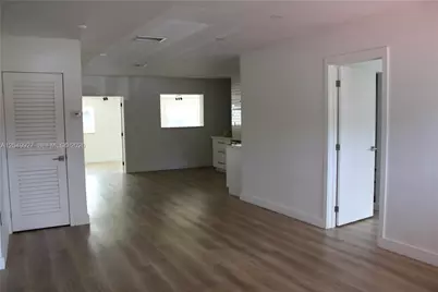 3825 SW 88 Court #3825, Miami, FL 33165 - Photo 4