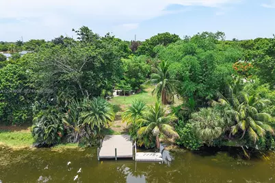 2055 NW 9th St, Delray Beach, FL 33445 - Photo 54