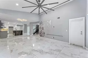 2055 NW 9th St, Delray Beach, FL 33445 - Photo 14
