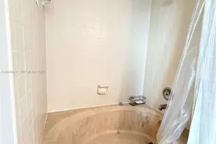 2206 S Cypress Bend Dr, Pompano Beach, FL 33069 - Photo 14