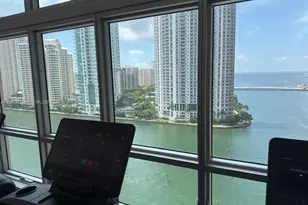 300 S Biscayne Blvd, Miami, FL 33131 - Photo 22