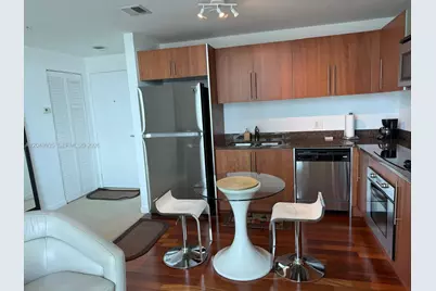 300 S Biscayne Blvd #T-3703, Miami, FL 33131 - Photo 2