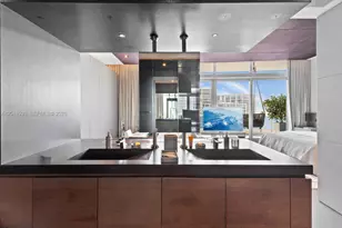 200 Biscayne Blvd Way, Miami, FL 33131 - Photo 22