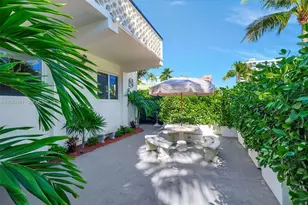 428 Collins Ave, Miami Beach, FL 33139 - Photo 24