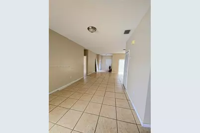 14236 SW 148th Ave, Miami, FL 33196 - Photo 14