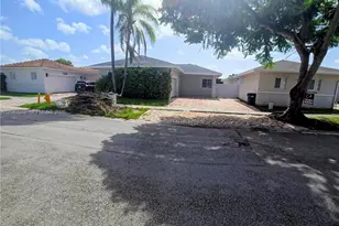 14236 SW 148th Ave, Miami, FL 33196 - Photo 1