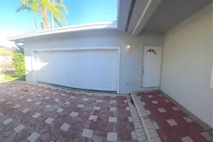 14236 SW 148th Ave, Miami, FL 33196 - Photo 2