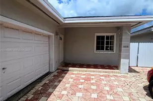 14236 SW 148th Ave, Miami, FL 33196 - Photo 2