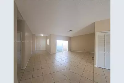 14236 SW 148th Ave, Miami, FL 33196 - Photo 6