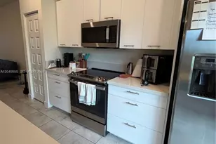 8195 NW 104th Ave, Doral, FL 33178 - Photo 10