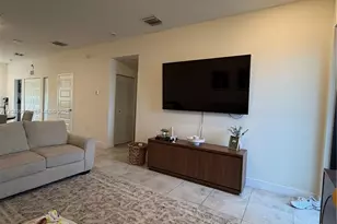 8195 NW 104th Ave, Doral, FL 33178 - Photo 14