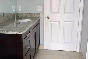 3965 NE 15th St, Homestead, FL 33033 - Photo 4