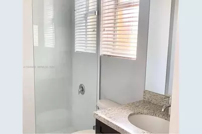 3965 NE 15th St, Homestead, FL 33033 - Photo 8