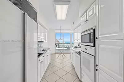 5025 Collins Ave #1707, Miami Beach, FL 33140 - Photo 32