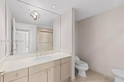 5025 Collins Ave #1707, Miami Beach, FL 33140 - Photo 24