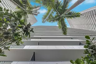 650 NE 32nd St, Miami, FL 33137 - Photo 8