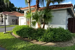 5758 NW 97th Pl, Doral, FL 33178 - Photo 8