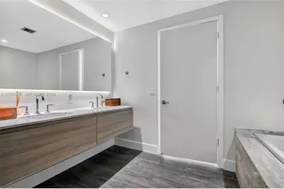 2900 NE 7th Ave #1108, Miami, FL 33137 - Photo 22