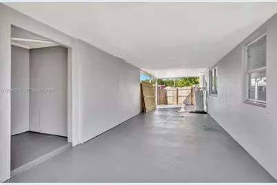1008 Elm Rd #1, West Palm Beach, FL 33409 - Photo 8