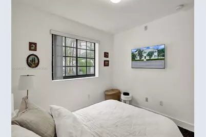 1901 S Le Jeune Rd #3, Coral Gables, FL 33134 - Photo 6